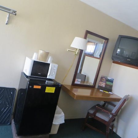 Budget Inn Denison 外观 照片